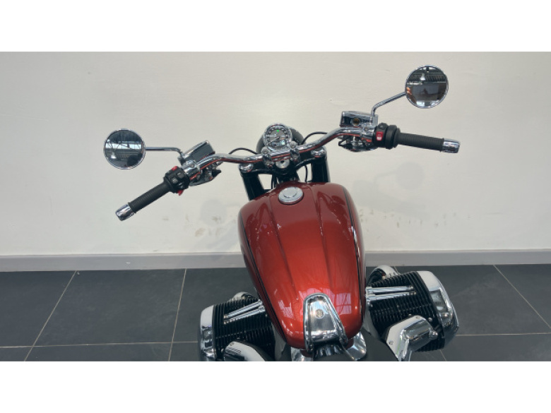 BMW R18 First Edition